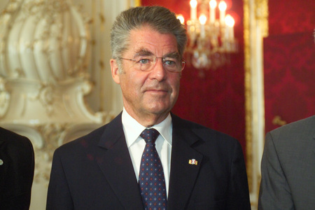 Heinz Fischer.      Wien, 9.7.2004        